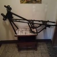 motore e telaio v 35 m. guzzi