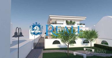 Appartamento di 153 m² con 3 locali e box auto a P