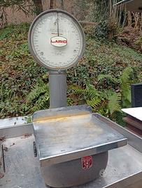 Bilancia vintage Lario