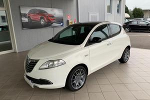 Lancia Ypsilon 1.2 69 CV 5 Porte Platinum