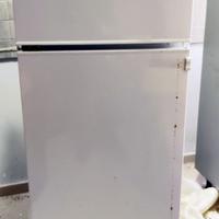 Frigorifero da incasso con congelatore 240 Lt. Bek