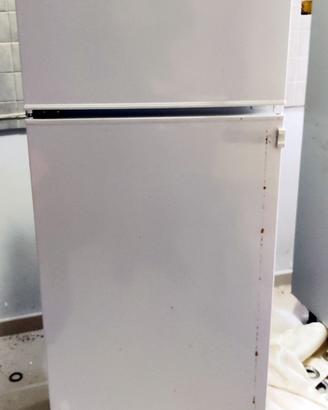 Frigorifero da incasso con congelatore 240 Lt. Bek