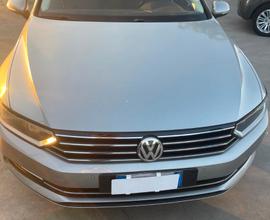 VOLKSWAGEN Passat 2.0 TDI BLUEMOTION