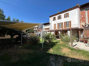 CASA SEMINDIPENDENTE A VIARIGI