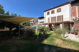 CASA SEMINDIPENDENTE A VIARIGI