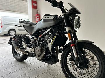 Husqvarna svartpilen 401