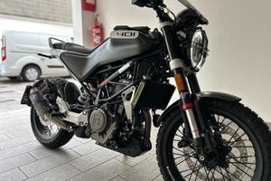 Husqvarna svartpilen 401