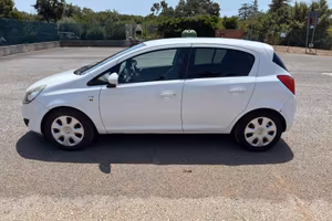 Opel Corsa 1.2 benzina 2010 - Euro 5