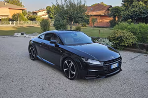 Audi TT 2.0 TFSI S Tronic S Line