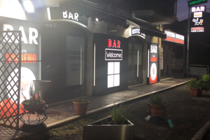 Regalo2 appartamenti in più 1 locale commerciale