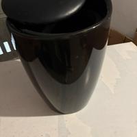 Sgabello contenitore