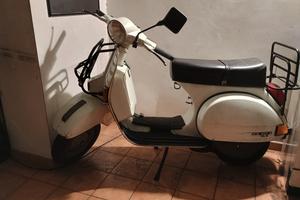 Vespa  Piaggio 150 E  Arcobaleno 🌈