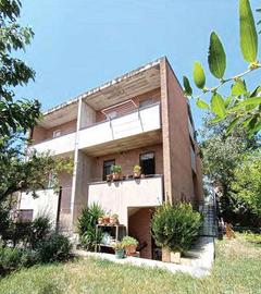 Villetta a Monte Porzio (PU)