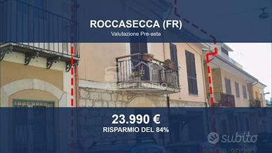 Immobile in asta di 273 m² con più di 5 locali e b