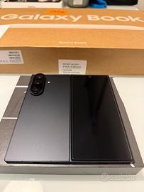 Samsun galaxy z fold 7 256 GB (1 mese di vita)