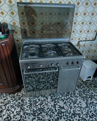 Cucina a gas 5 fuochi con forno – acciaio inox - Z