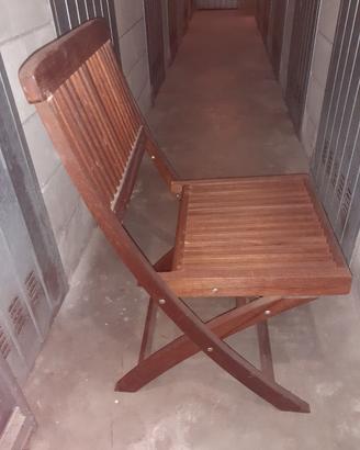 Sedie in legno da giardino