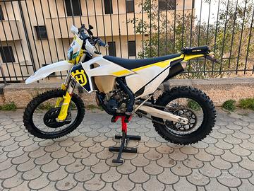 Husqvarna FE 350 - 2023 - Perfette condizioni