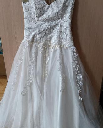 Vestito di sposa  taglia 42