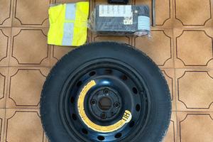Rotino Pirelli 14” + Cric e accessori