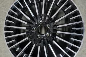 1 Cerchi da 21' in Lega - Mercedes Benz - Eq Eqc A
