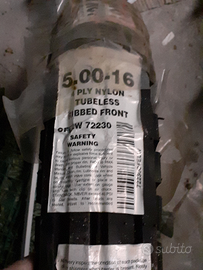 Gomma,pneumatico,copertone moto