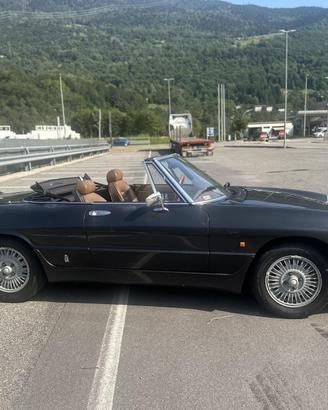 Alfa Romeo Duetto 1.6