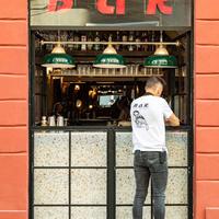 Cocktail bar avviato