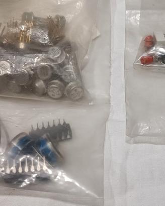 MATERIALE ELETTRONICO VARIO