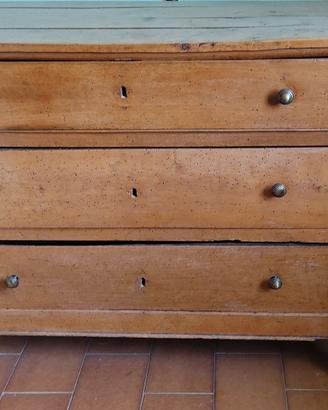 Cassettone in legno