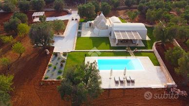 VILLA SINGOLA A OSTUNI