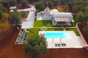 VILLA SINGOLA A OSTUNI