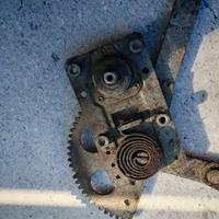 Alzacristallo auto MGB