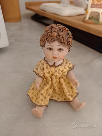 Statuetta in ceramica