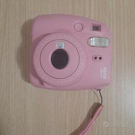 Fotocamera istantanea Fujifilm Instant Mini 9 rosa