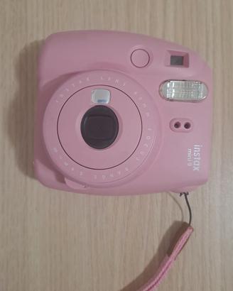 Fotocamera istantanea Fujifilm Instant Mini 9 rosa