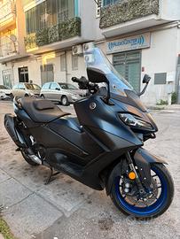 Tmax 560