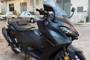 Tmax 560