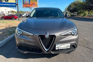 Alfa Romeo Stelvio 2.2 Turbodiesel 160 CV AT8 RWD 