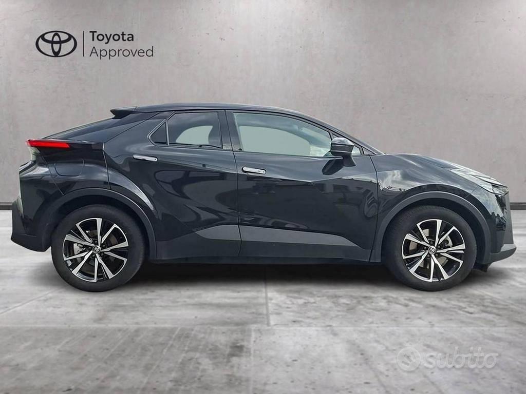 Toyota C-Hr 2024 photo 3