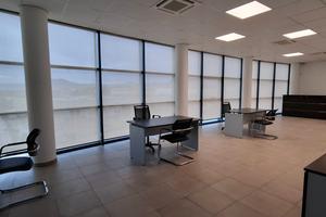 Zona business fronte strada