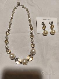 Collana con orecchini