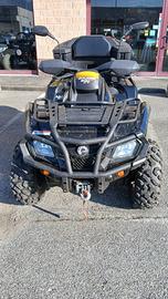 CAN-AM OUTLANDER 800 XT