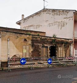 Terreno edificabile con ampio fronte strada