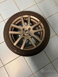 Pneumatici 195/50 R 16 quattro stagioni