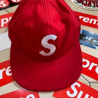 Cappello hat berretto Supreme col. rosso NEW