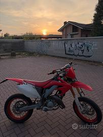 Hm 50 motard derapage rr 2009