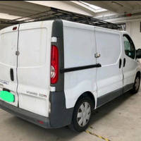 Opel Vivaro Furgone Autocarro + altri furgoni disp