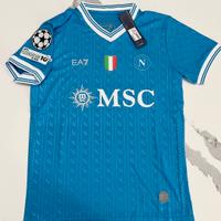 Maglia Napoli Champions disponibile in più taglie