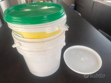 Secchi capienza 5 kg